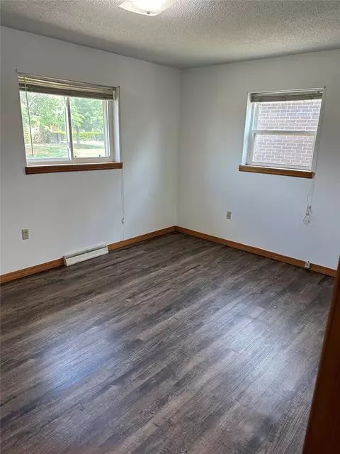 313 Gift Cir, Seiling, OK 73663 photo 9