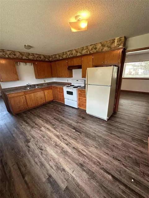 313 Gift Cir, Seiling, OK 73663 photo 7