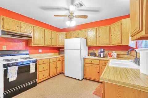 1414 Scott St, Altus, OK 73521 photo 13
