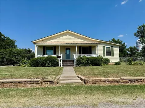 326 N Bryan Ave, Mangum, OK 73554