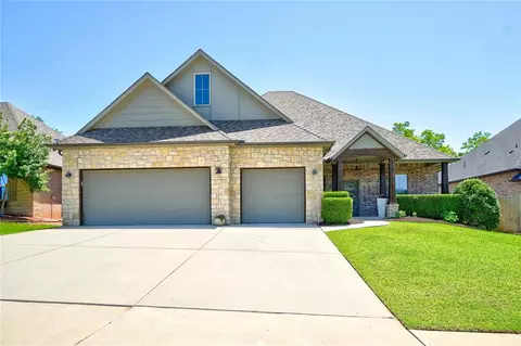 2300 Burning Tree St, Norman, OK 73071 photo 3
