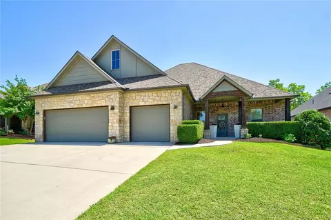 2300 Burning Tree St, Norman, OK 73071