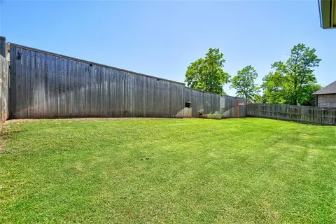 2300 Burning Tree St, Norman, OK 73071 photo 49
