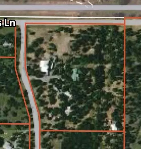 72 Hidden Oaks Dr, Indiahoma, OK 73552