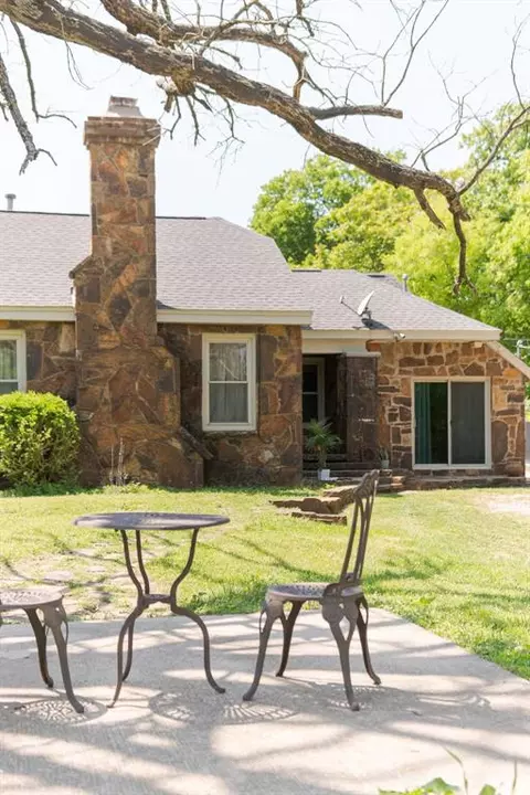 909 N Leroy Dr, Oklahoma City, OK 73127
