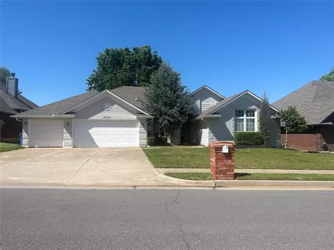 2833 W Creek Side Dr, Edmond, OK 73012
