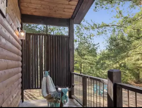 235 Bear Pine Trl, Broken Bow, OK 74728 photo 33