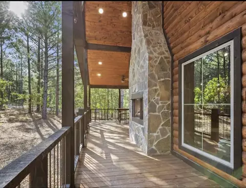 235 Bear Pine Trl, Broken Bow, OK 74728 photo 2