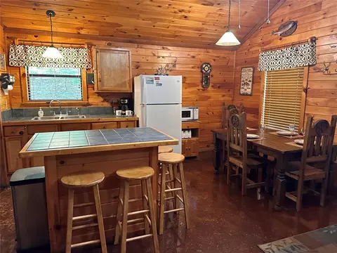 426 Split Shot Cir, Broken Bow, OK 74728 photo 11