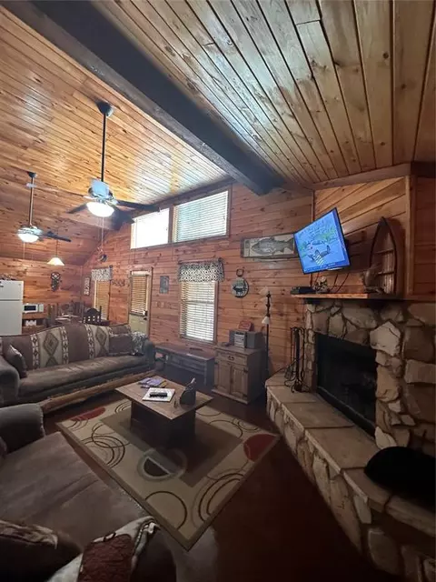 426 Split Shot Cir, Broken Bow, OK 74728 photo 13
