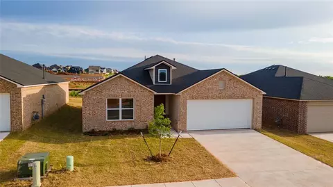 6225 Holm Oak Rd, Edmond, OK 73034