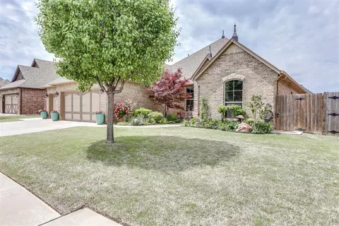 413 Clementine Rd, Yukon, OK 73099