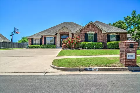 1604 NW 171st St, Edmond, OK 73012