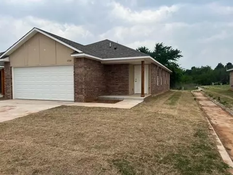 11524 SW 12th St, Yukon, OK 73099