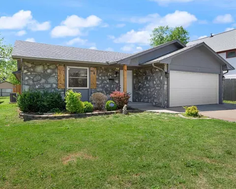 1619 W Oklahoma Ave, Guthrie, OK 73044