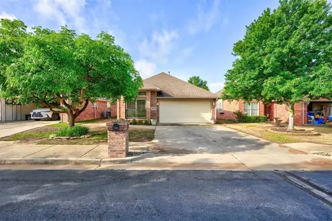 928 Heather Glen Ter, Norman, OK 73072