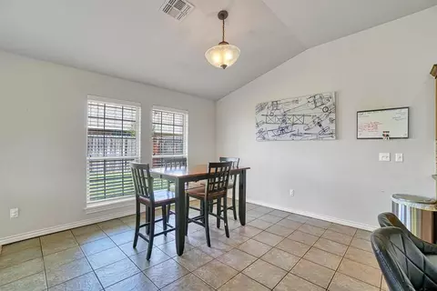 2910 Hunter Pointe, Altus, OK 73521 photo 18