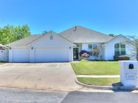 1309 Dustin Dr, Norman, OK 73071