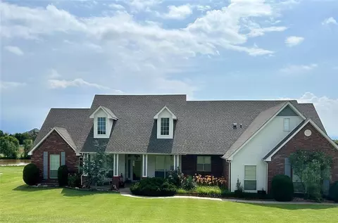 2601 Shoreline Dr, Norman, OK 73026