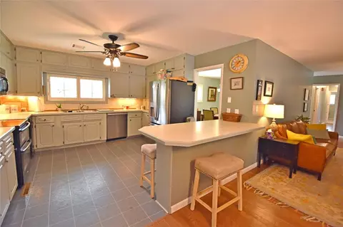 9 Forrest Rd, Guthrie, OK 73044 photo 13