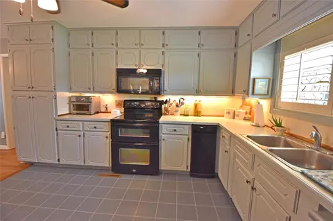 9 Forrest Rd, Guthrie, OK 73044 photo 14