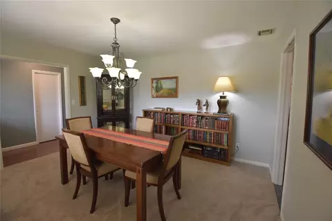 9 Forrest Rd, Guthrie, OK 73044 photo 8