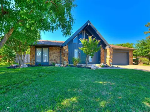 2521 Cedar Park Dr, Oklahoma City, OK 73120