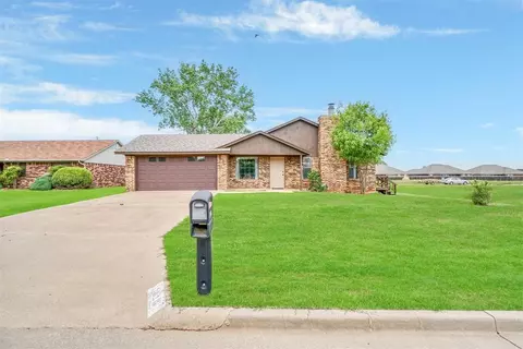 3028 Gettysburg Dr, Altus, OK 73521