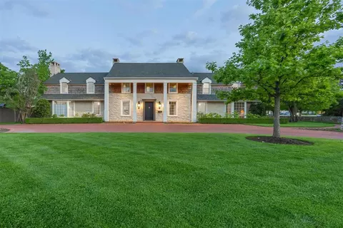 1644 Queenstown Rd, Oklahoma City, OK 73116