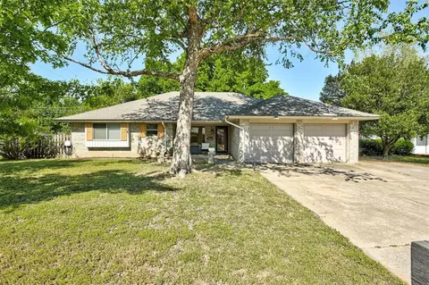 2544 Boxwood Ave, Norman, OK 73072