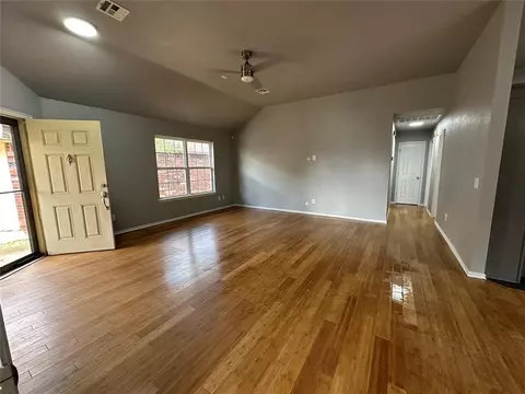3614 Ellis Ave, Moore, OK 73160 photo 4