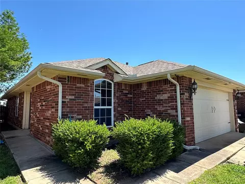 3614 Ellis Ave, Moore, OK 73160 photo 2