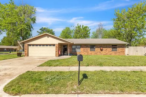 706 Grill Ave, Norman, OK 73071