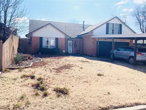 640 Belle Air Ave, Edmond, OK 73013
