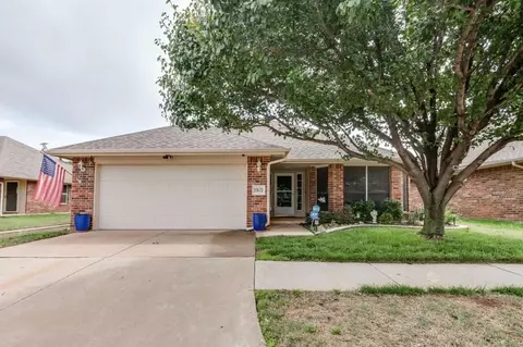 17672 Palladium Ln, Edmond, OK 73012