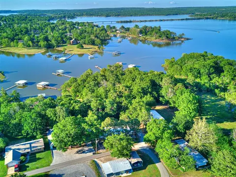 198 Williams Ave, Eufaula, OK 74432 photo 3