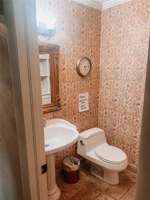1498 E Interstate Dr, Norman, OK 73072 photo 32
