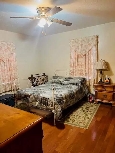 227 E 3rd St, Carnegie, OK 73015 photo 18