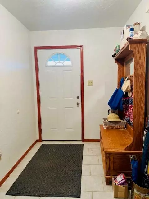 227 E 3rd St, Carnegie, OK 73015 photo 7