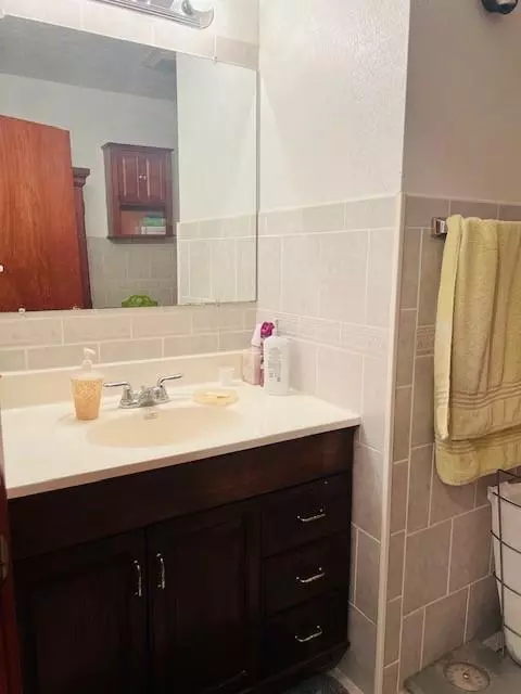 227 E 3rd St, Carnegie, OK 73015 photo 22