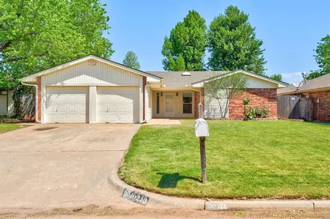 10213 Dover Dr, Yukon, OK 73099