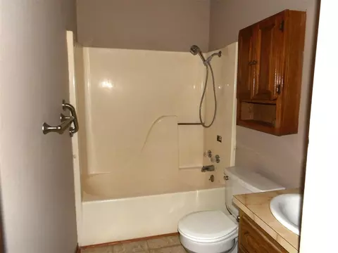 2225 E Meandering Way, Ada, OK 74820 photo 12