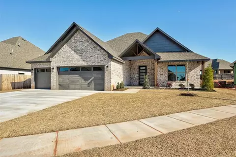 5712 Goldstone Ct, Mustang, OK 73064