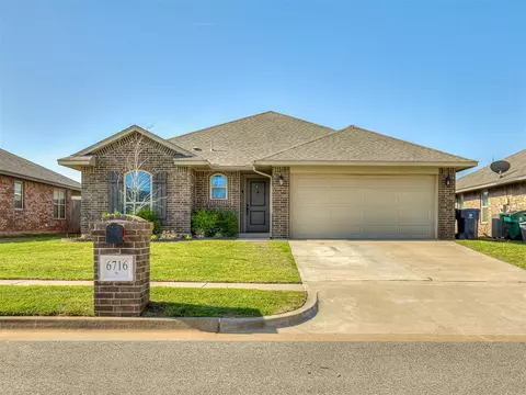 6716 NW 158th St, Edmond, OK 73013