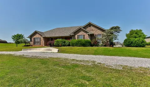 842 County Street 2930, Tuttle, OK 73089