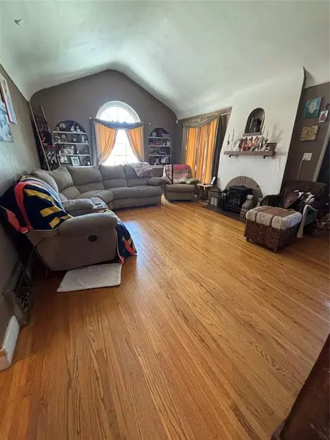 818 N Main St, Guymon, OK 73942 photo 6