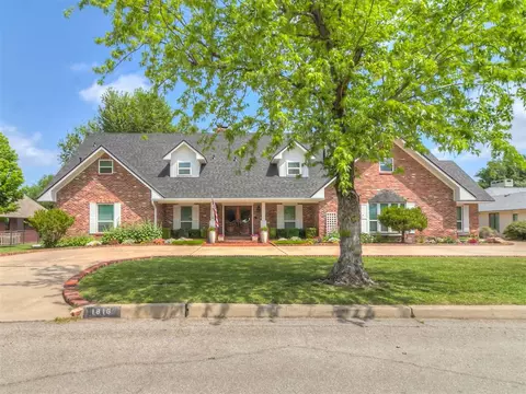 1816 Golf Course Dr, El Reno, OK 73036