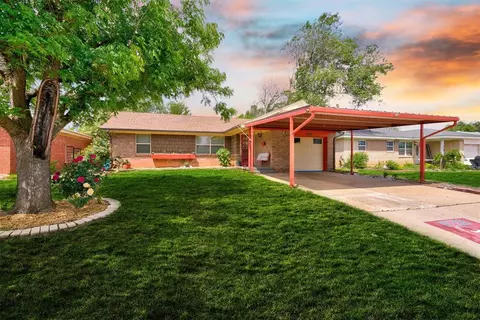2417 Knox Dr, Del City, OK 73115