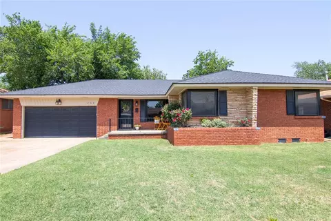 209 Byrd Dr, Midwest City, OK 73110