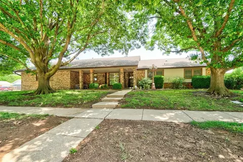 1707 Northcliff Ave, Norman, OK 73071